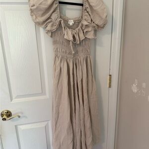 Elegant Light Cream Midi Dress